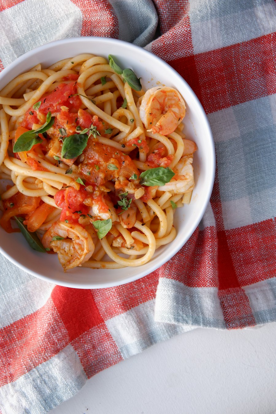 Bowl of spaghetti marinara